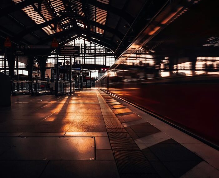 dynamic digital hub platform