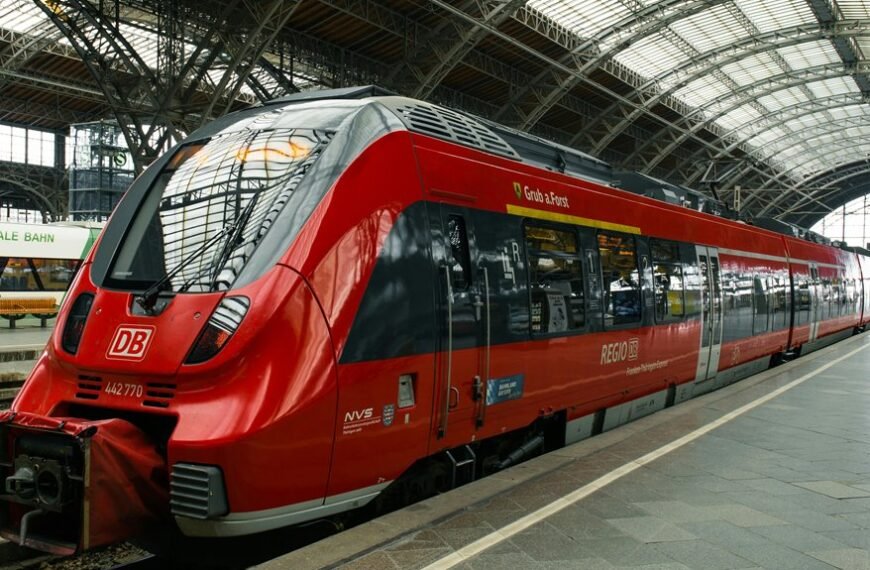 dynamic online engine platform